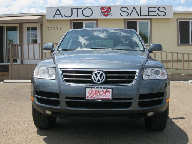 2004 Volkswagen Touareg Red Line