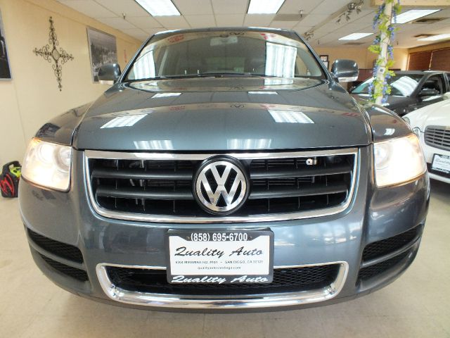 2004 Volkswagen Touareg 4dr Hatchback 1.8S (A4)