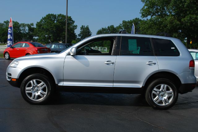 2004 Volkswagen Touareg SE-R