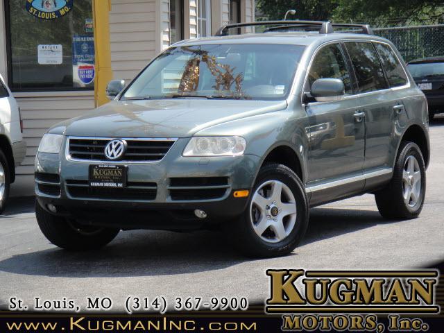 2004 Volkswagen Touareg Red Line