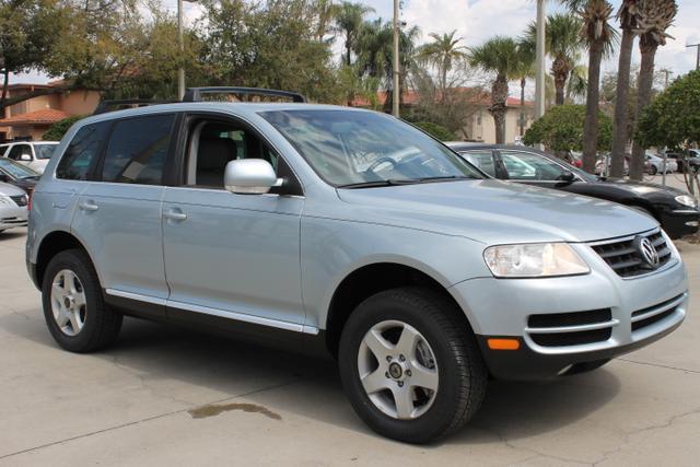 2005 Volkswagen Touareg Red Line