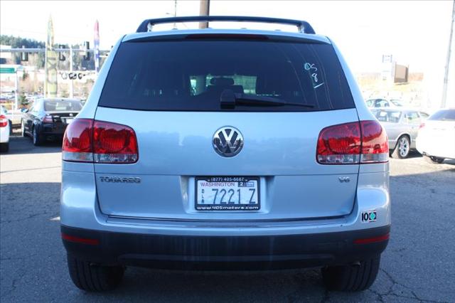 2005 Volkswagen Touareg Red Line