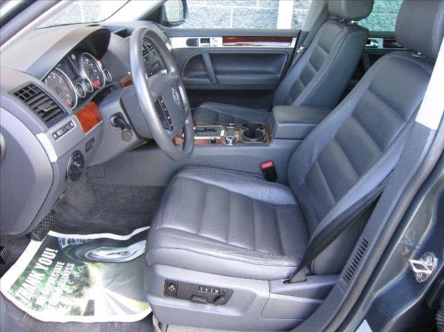 2005 Volkswagen Touareg 2 Dr SC2 Coupe