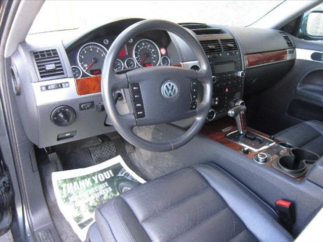 2005 Volkswagen Touareg 2 Dr SC2 Coupe