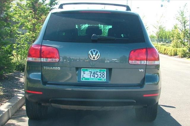 2005 Volkswagen Touareg 2 Dr SC2 Coupe