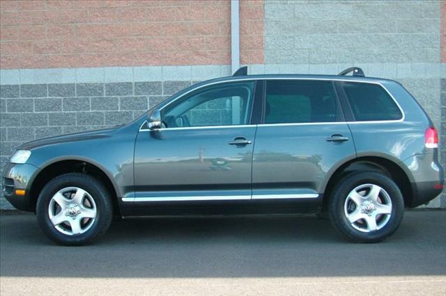 2005 Volkswagen Touareg 2 Dr SC2 Coupe