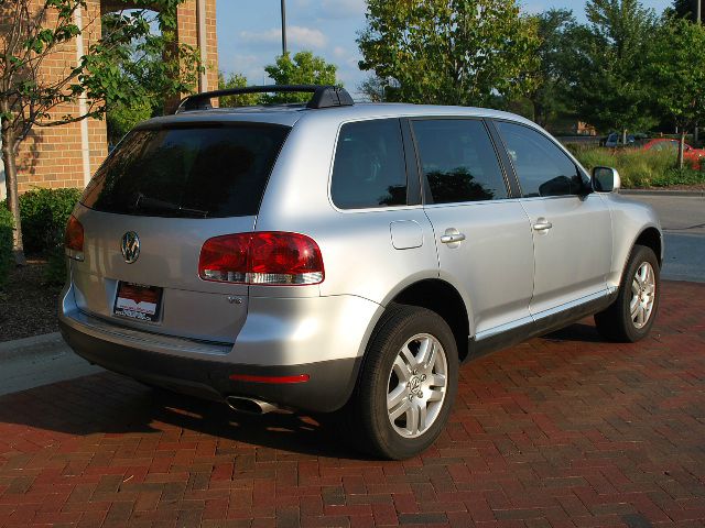 2005 Volkswagen Touareg SE-R