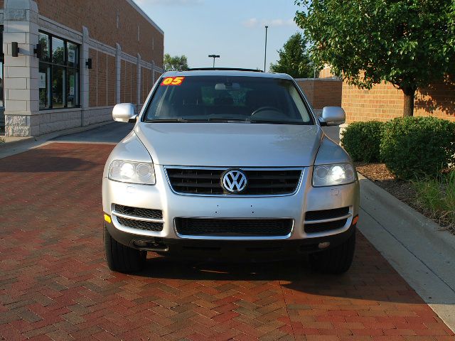 2005 Volkswagen Touareg SE-R