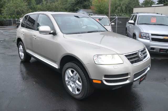 2005 Volkswagen Touareg SE-R