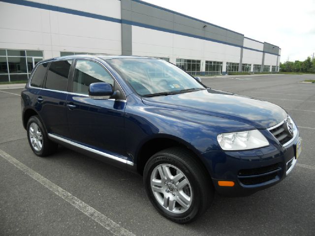 2005 Volkswagen Touareg Crewcab 4X4 Kingranch