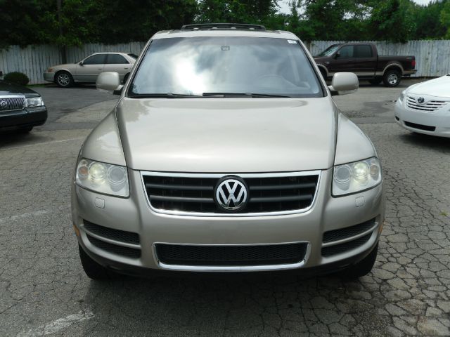 2005 Volkswagen Touareg SE-R