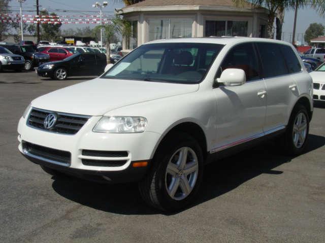 2006 Volkswagen Touareg 4dr Sdn Luxury Sedan