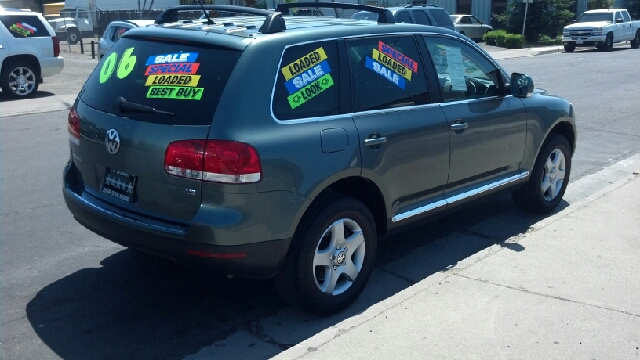 2006 Volkswagen Touareg Red Line