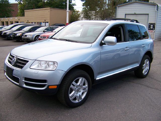 2006 Volkswagen Touareg SE-R