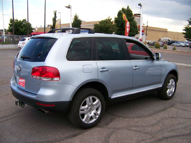 2006 Volkswagen Touareg SE-R