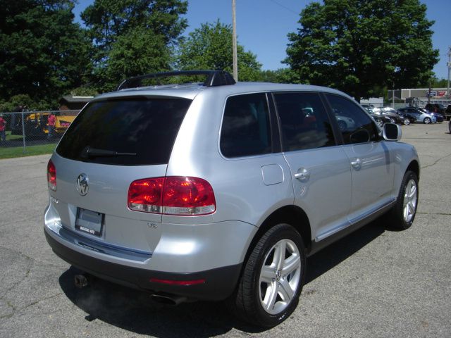 2006 Volkswagen Touareg SE-R