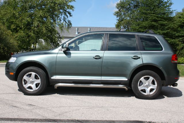 2006 Volkswagen Touareg Red Line