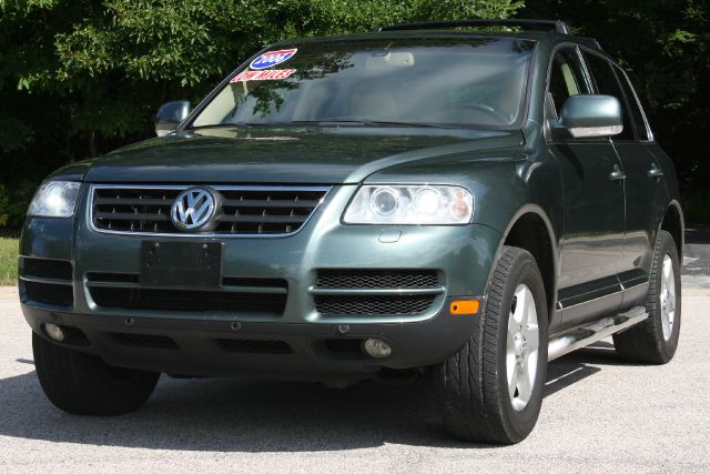 2006 Volkswagen Touareg Red Line