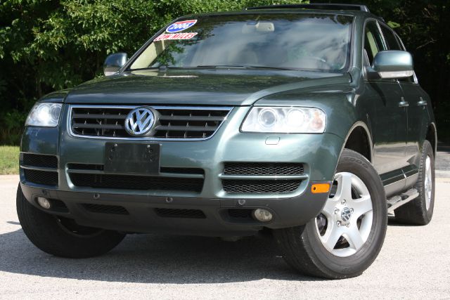 2006 Volkswagen Touareg Red Line