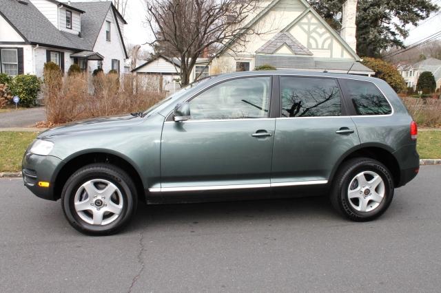 2006 Volkswagen Touareg B4000 4X4