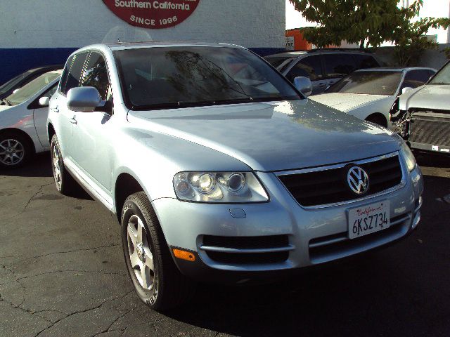 2006 Volkswagen Touareg Red Line