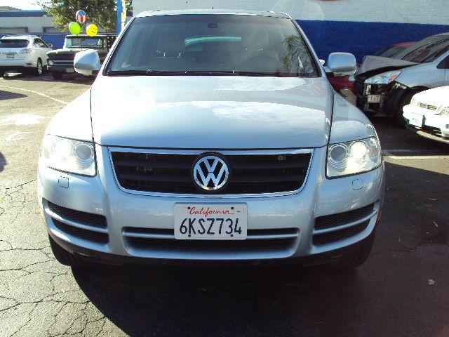 2006 Volkswagen Touareg Red Line