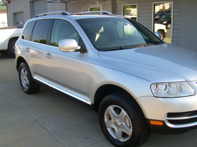 2007 Volkswagen Touareg Red Line