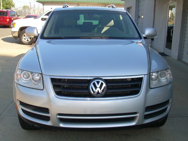 2007 Volkswagen Touareg Red Line