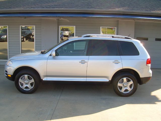 2007 Volkswagen Touareg Red Line