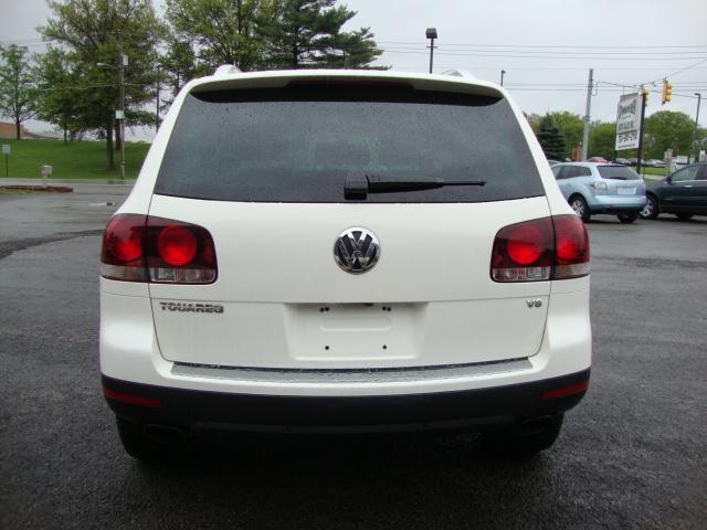 2008 Volkswagen Touareg SE-R