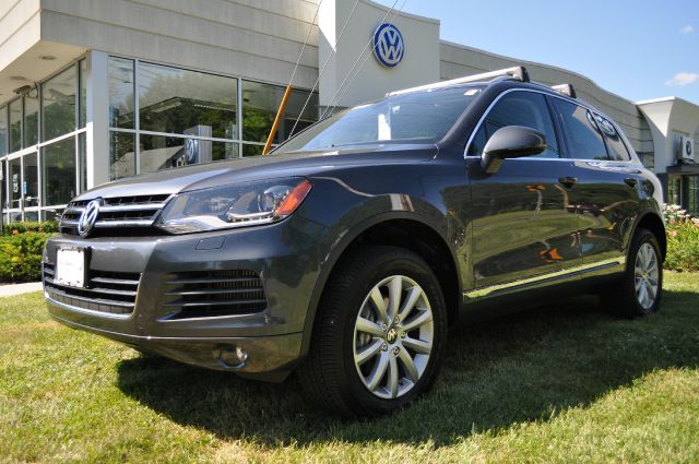 2011 Volkswagen Touareg Hd Bucket