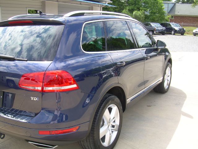 2012 Volkswagen Touareg Touring/signature Series