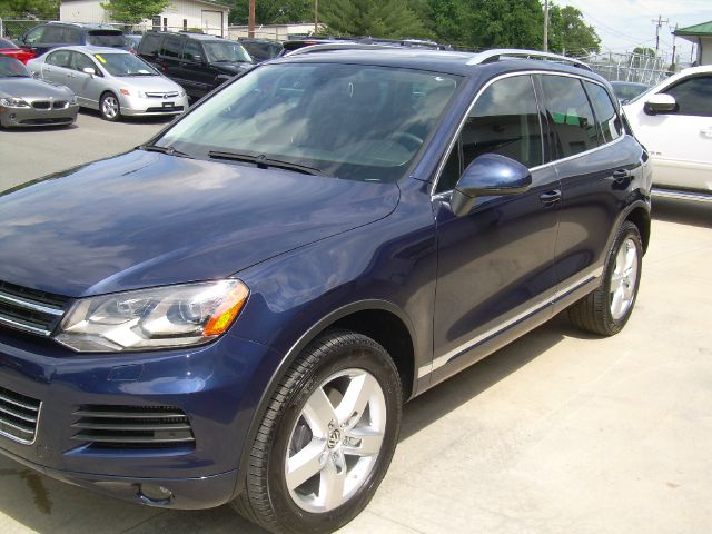 2012 Volkswagen Touareg Touring/signature Series