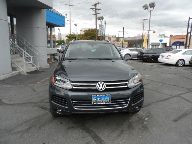 2013 Volkswagen Touareg LT1