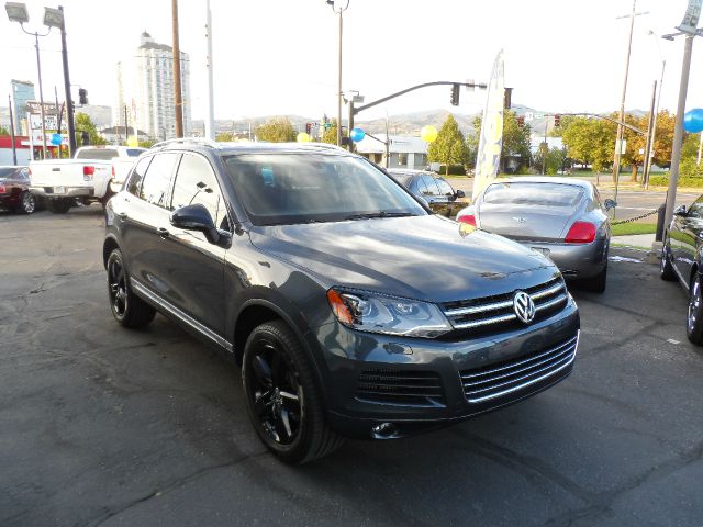 2013 Volkswagen Touareg LT1