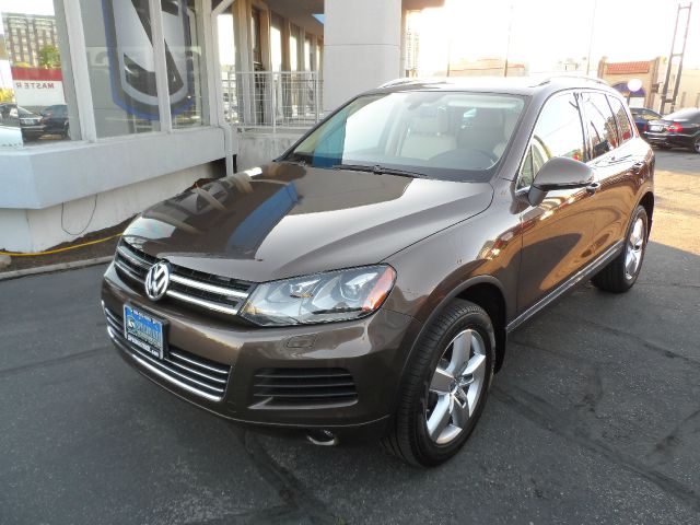 2013 Volkswagen Touareg Hd Bucket