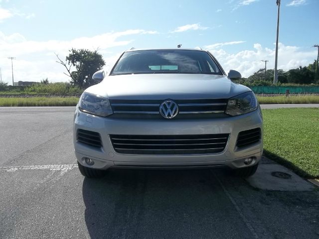 2013 Volkswagen Touareg Hd Bucket