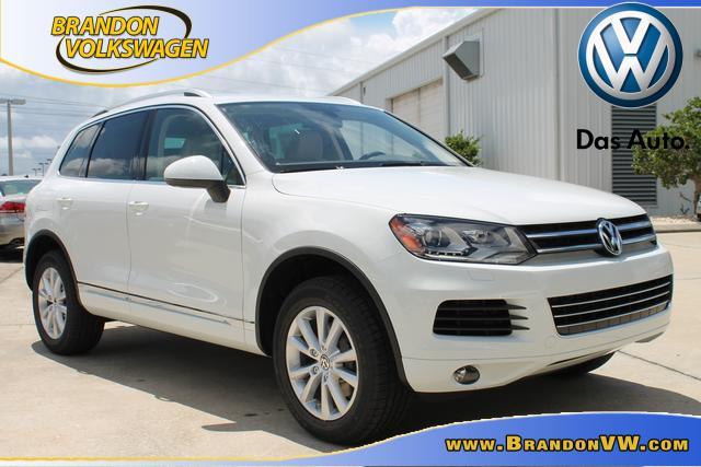 2013 Volkswagen Touareg LT Leather