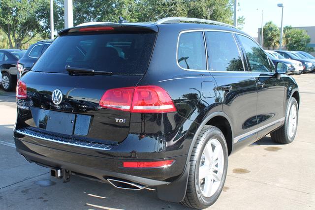 2013 Volkswagen Touareg LT1