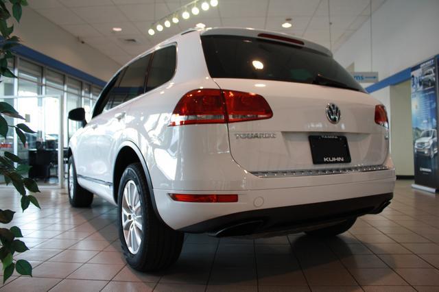 2013 Volkswagen Touareg LT Leather