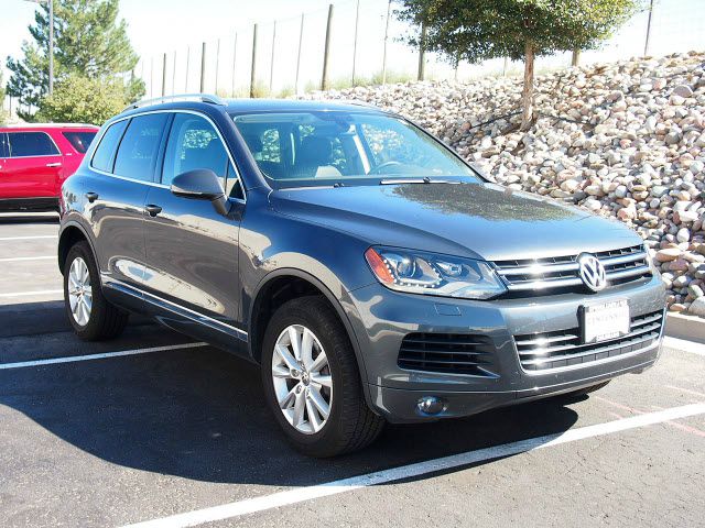 2013 Volkswagen Touareg Hd Bucket