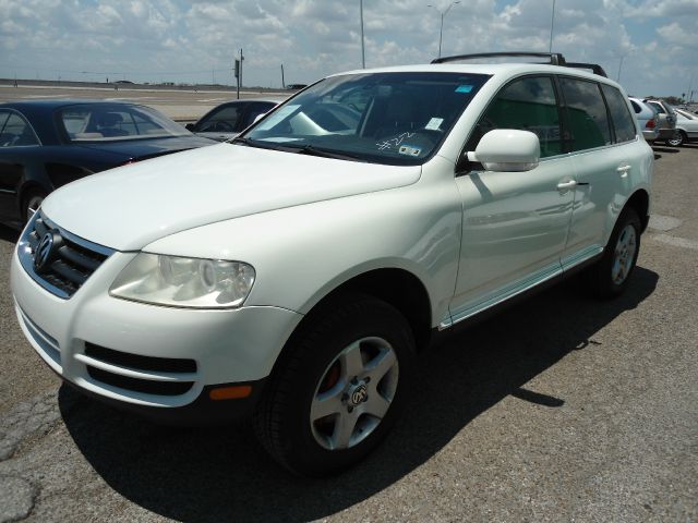 2014 Volkswagen Touareg SLT 25