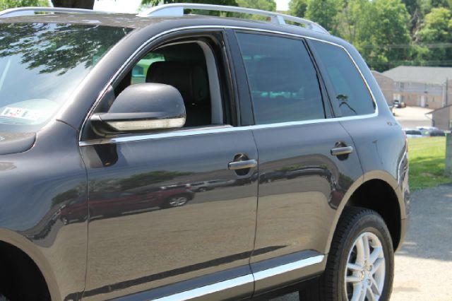 2008 Volkswagen Touareg 2 LT Leather