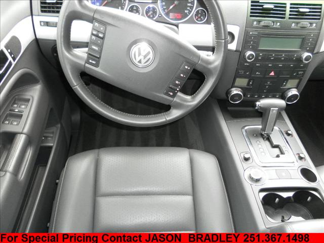 2008 Volkswagen Touareg 2 LT Leather