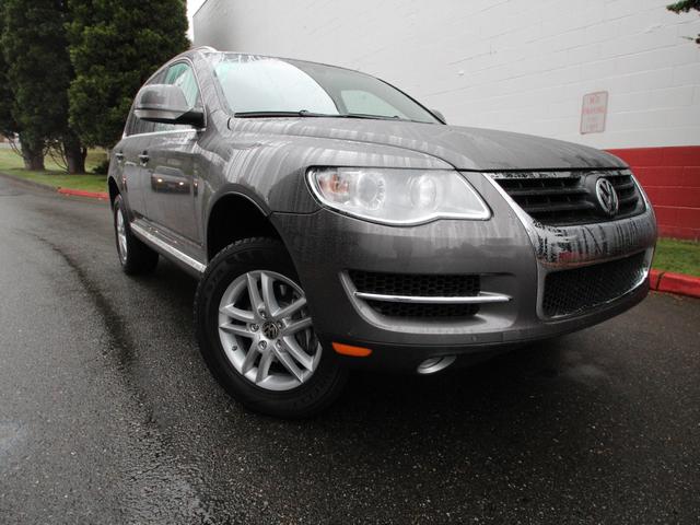 2008 Volkswagen Touareg 2 Red Line