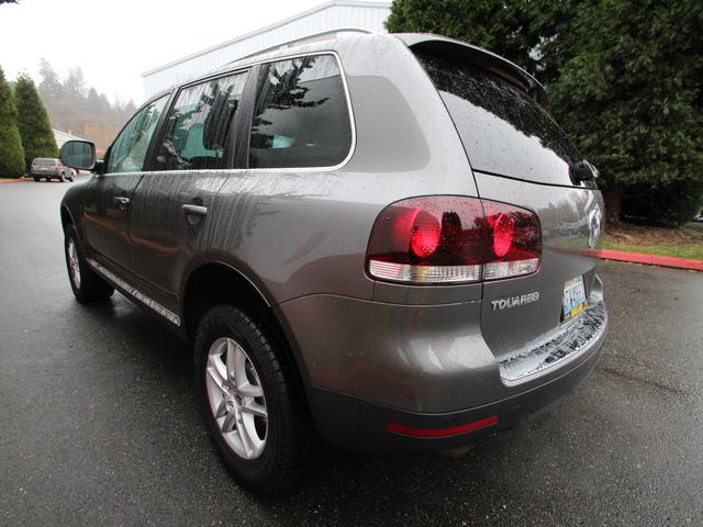 2008 Volkswagen Touareg 2 Red Line