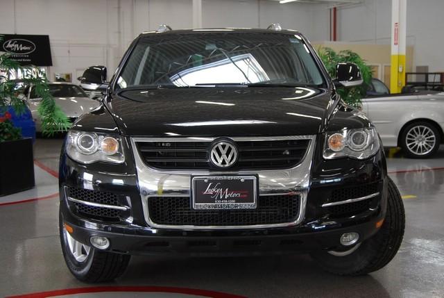 2008 Volkswagen Touareg 2 Touring / AWD