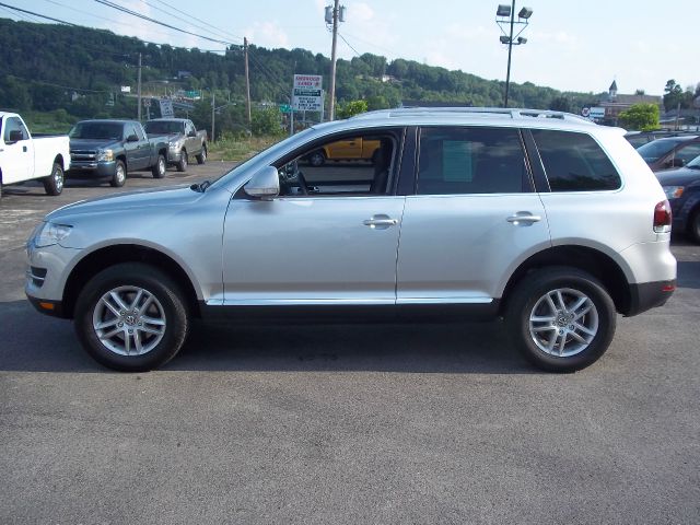 2008 Volkswagen Touareg 2 LT Leather