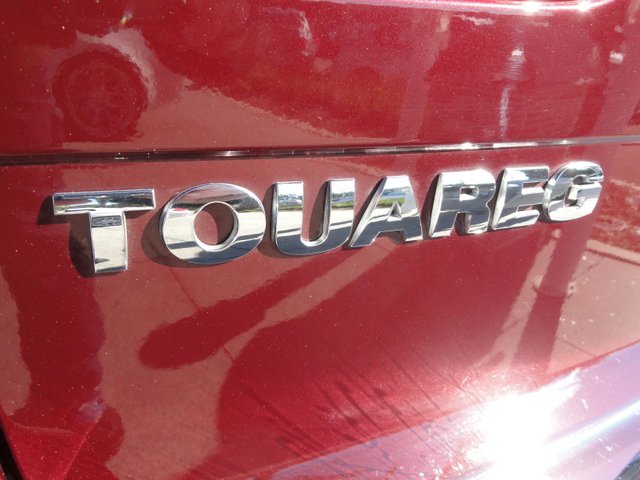 2008 Volkswagen Touareg 2 Red Line