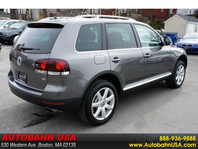 2008 Volkswagen Touareg 2 Limited 4D Utility 4WD